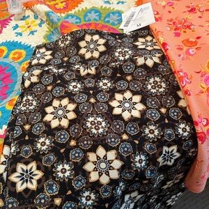 LuLaRoe Cassie skirts